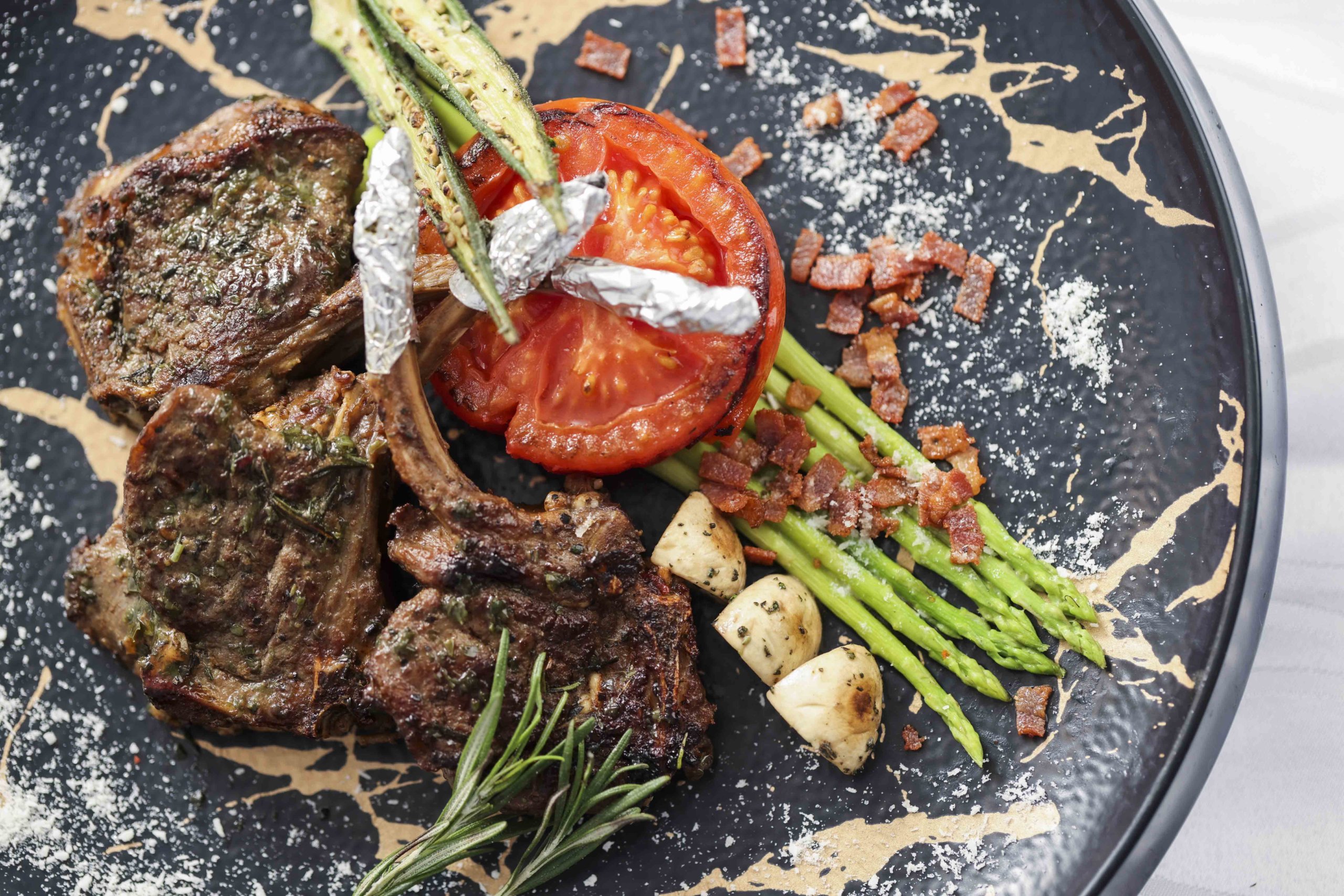 由幾款香草製成的香草羊鞍,非常惹味。