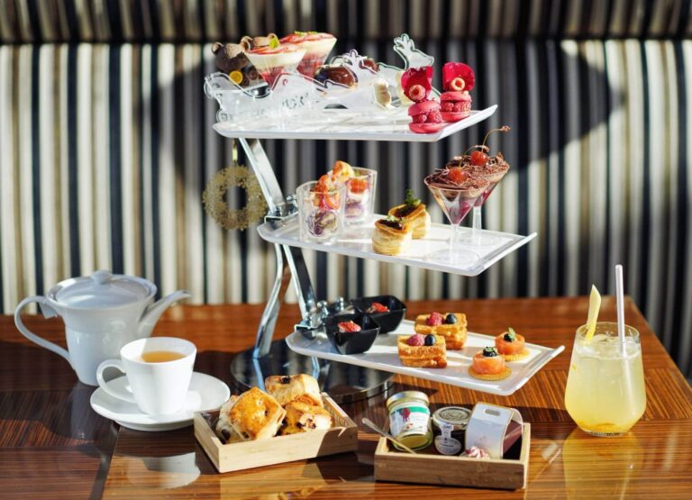 GODIVA聖誕下午茶，鹹甜美點款款精緻，必然深受女生歡迎！