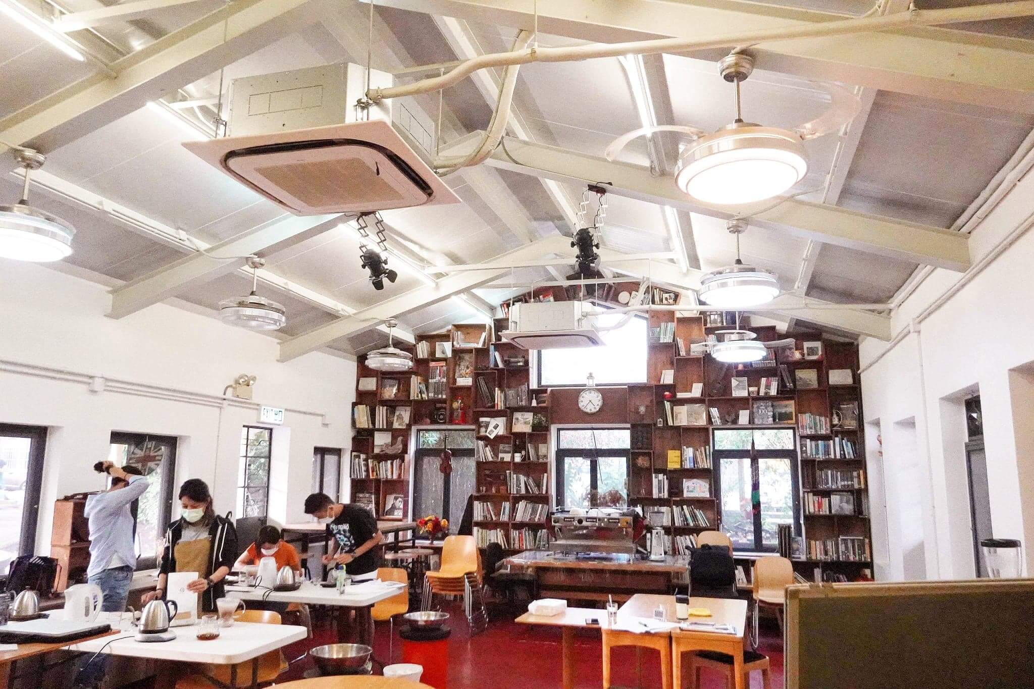 正在進行SCA咖啡考試的情況,屆時小屋將不對外開放。