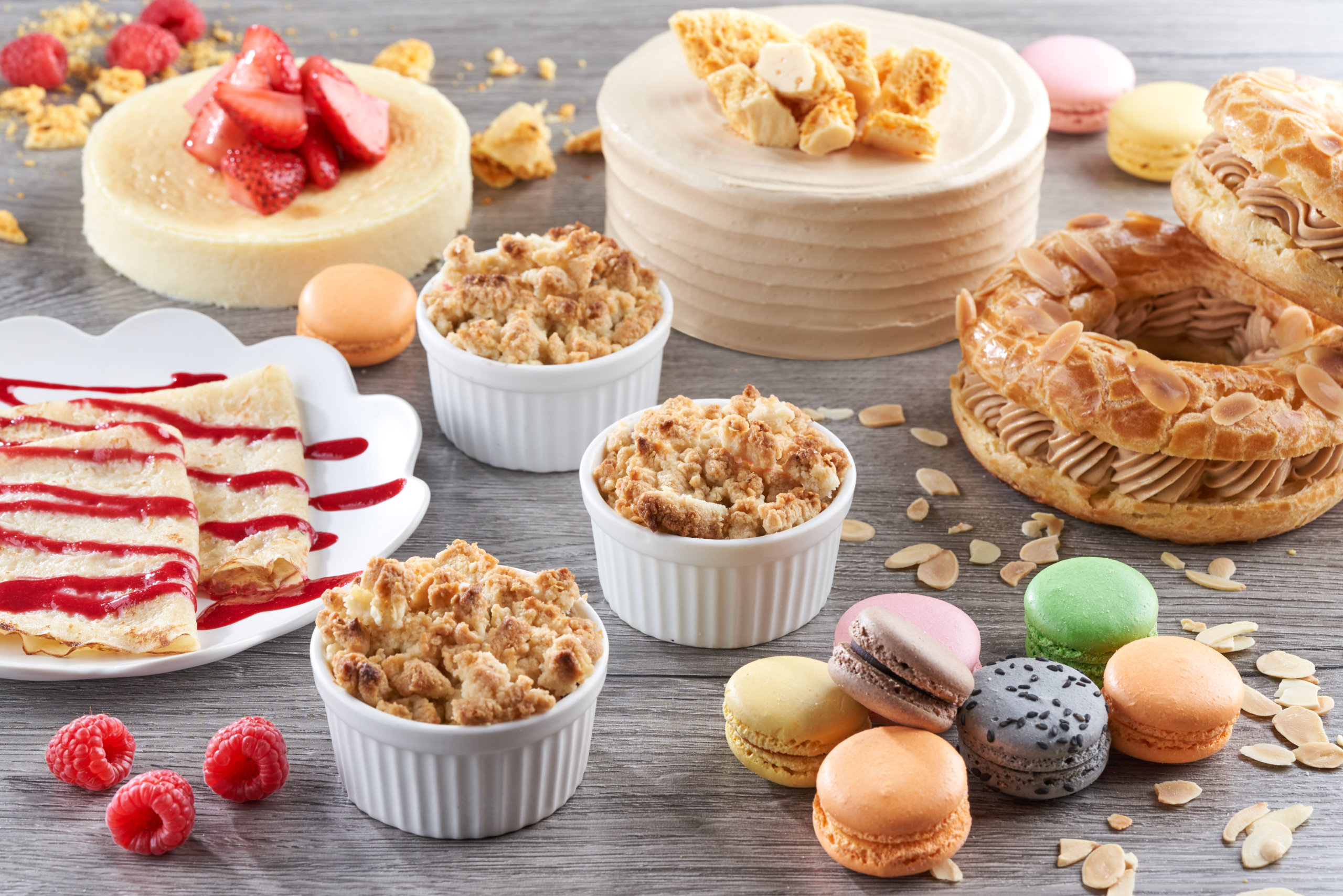 這趟歐陸之旅，除了德國經典甜品黑森林蛋糕及德國芝士餅外，法國甜品則有巴黎圈，每口均有豐富層次。