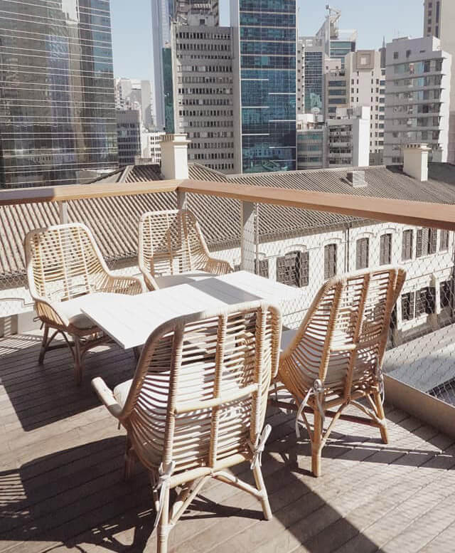 中午陽光明媚,係拍照最靚嘅時間。