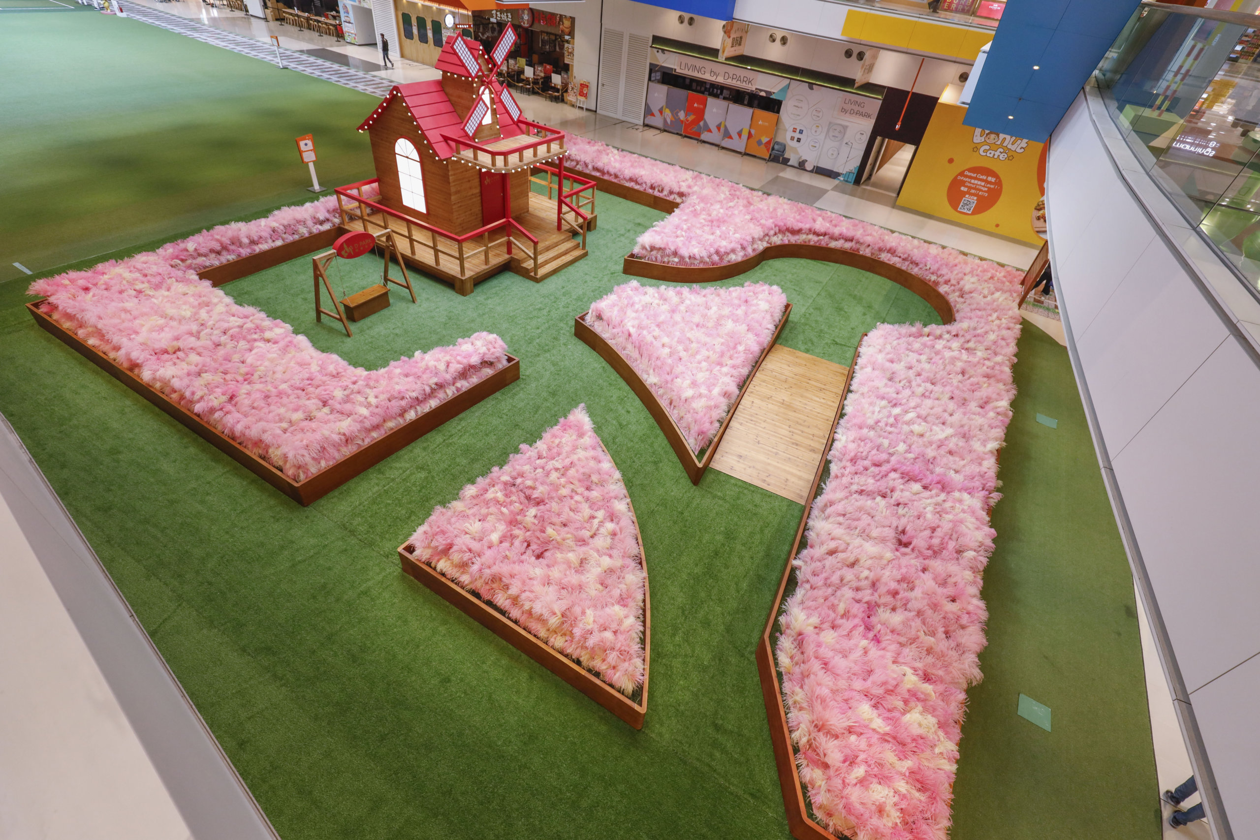 佔地逾3,500呎夢幻絕倫「粉紅芒草園」,洋溢浪漫氣息!