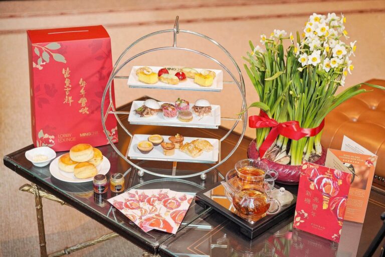 今個新年，樂聚廊Lobby Lounge聯乘明茶房，推出福澤春茶下午茶。