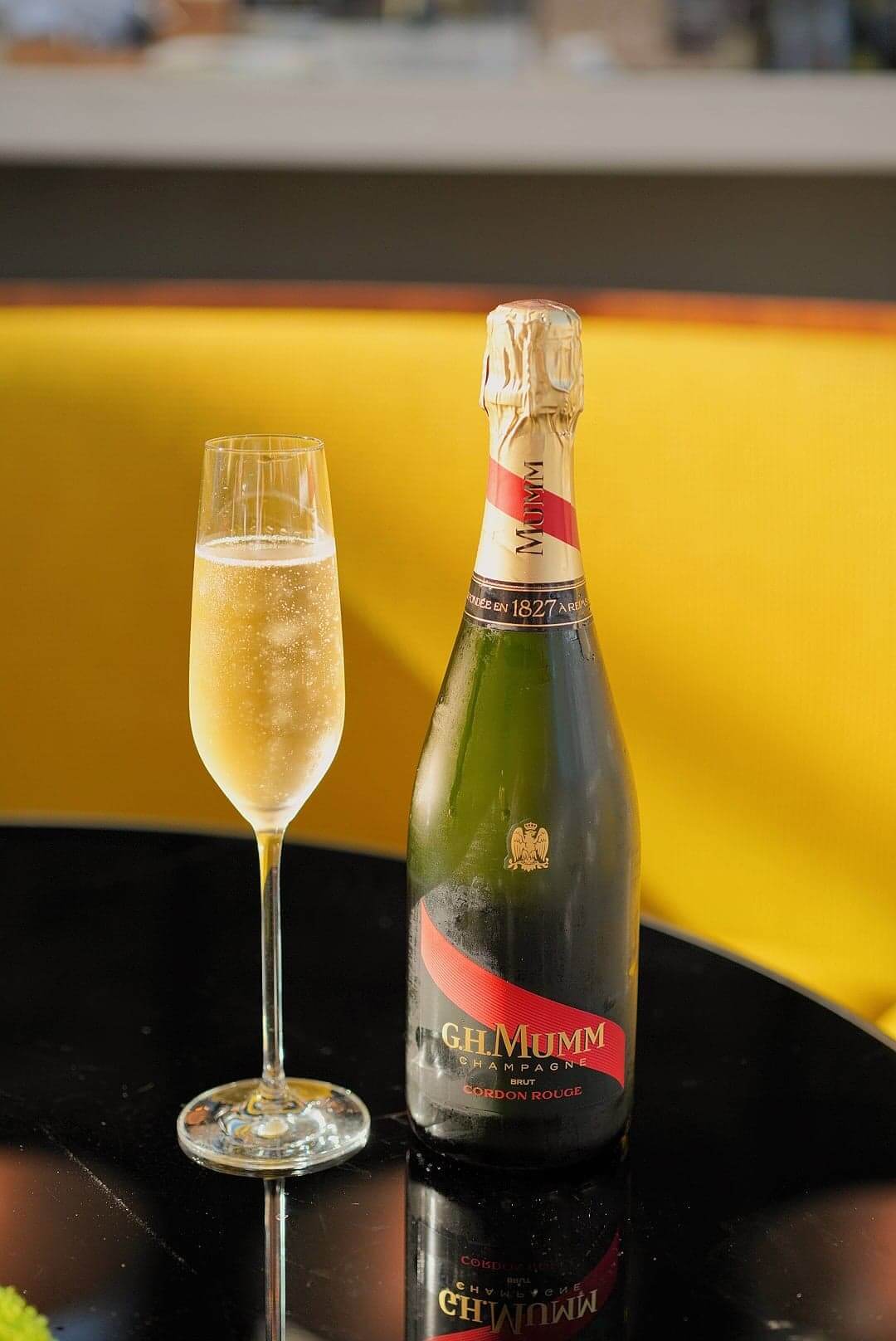 瑪姆紅帶香檳