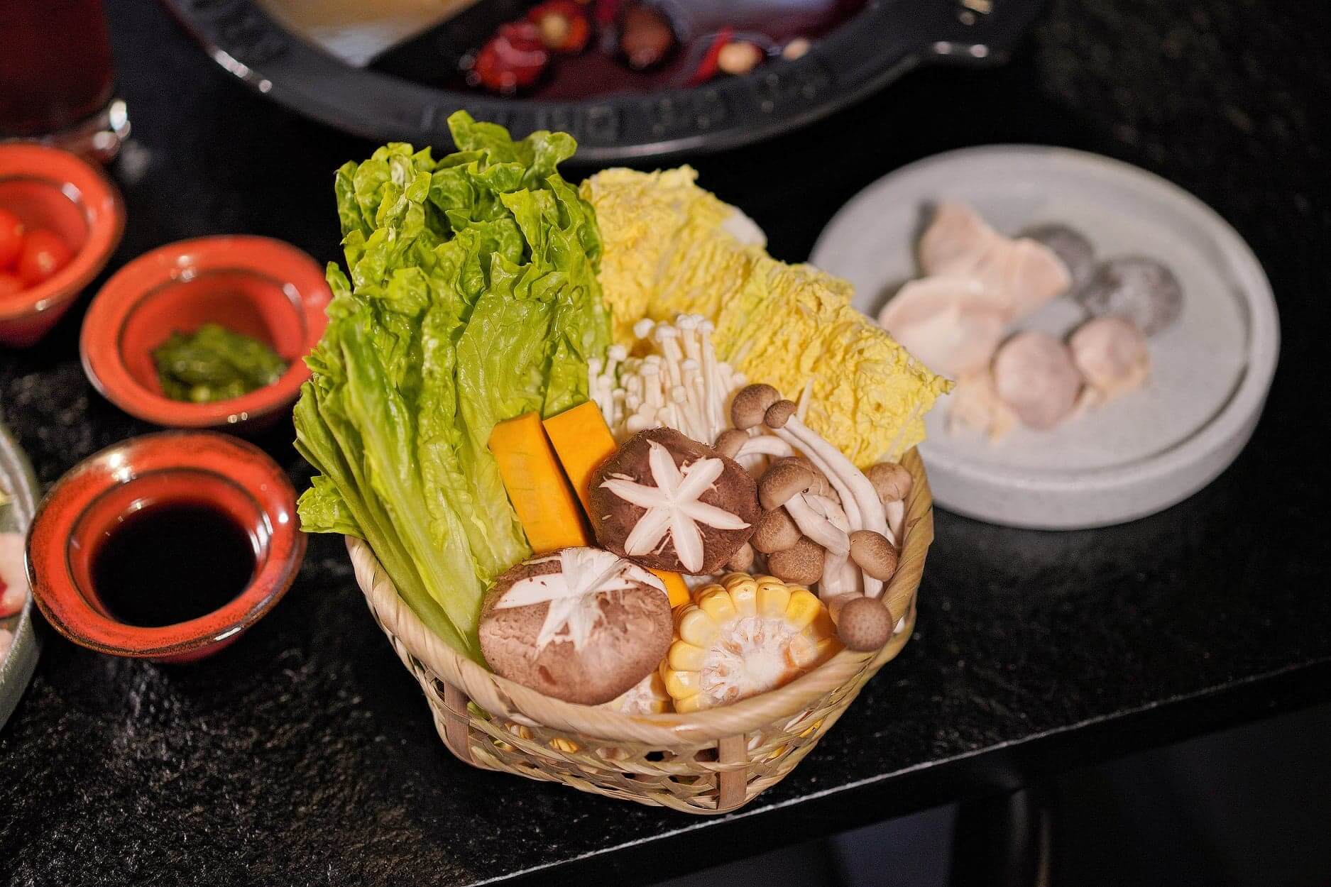 好大份蔬菜,可惜丸類每樣一粒,少咗啲。