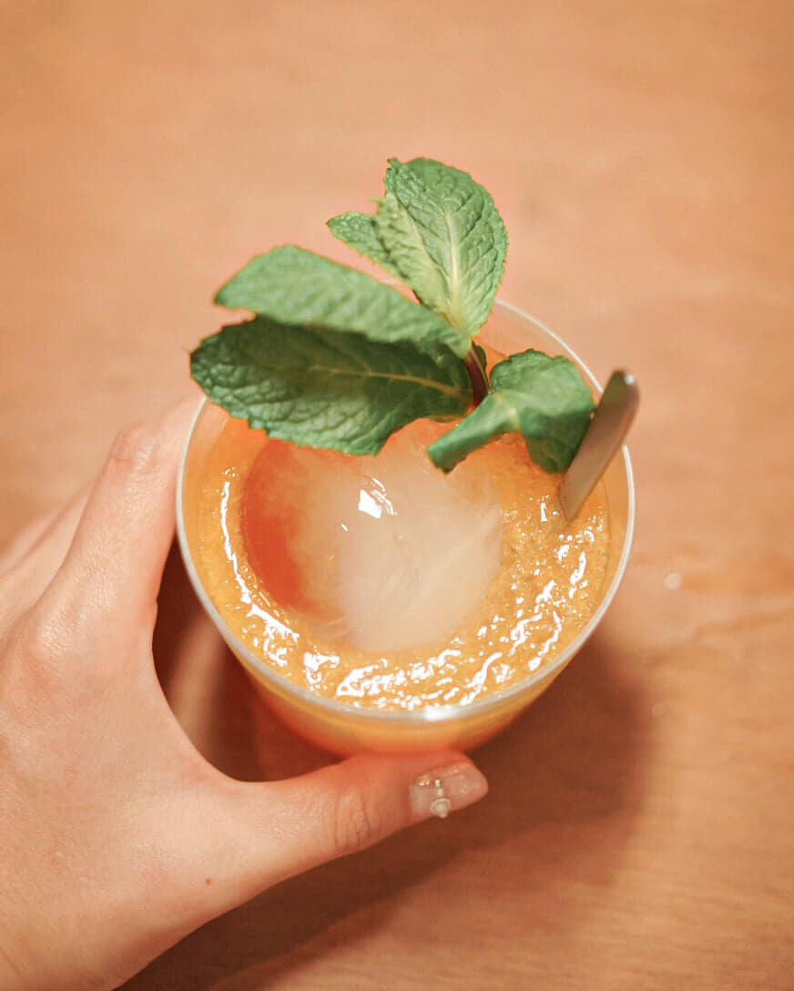 特飲用日本新鮮蜜柑汁加本地蜂蜜打造!