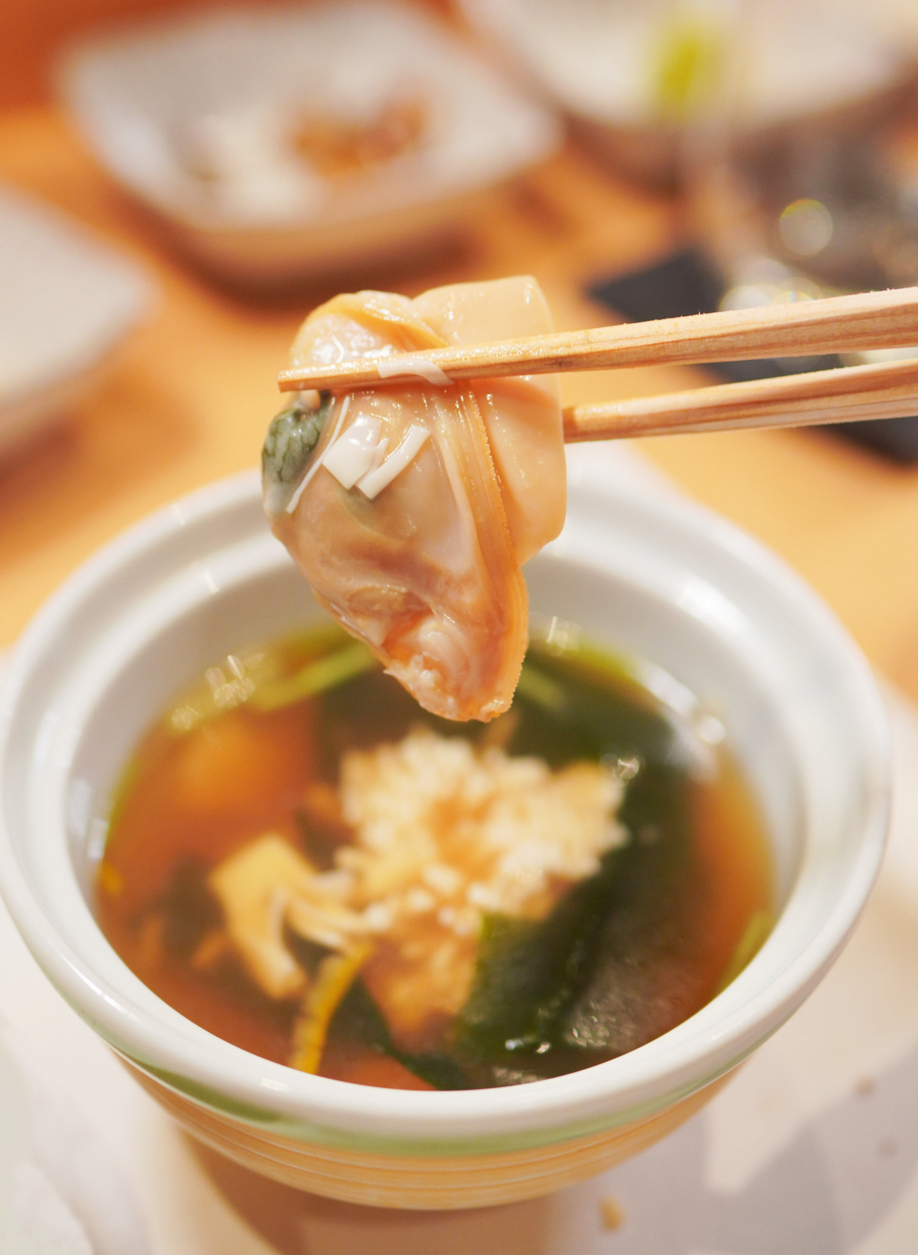 味噌湯極足料,好多昆布及礿腐皮絲,入面仲有大大隻肥蜆!