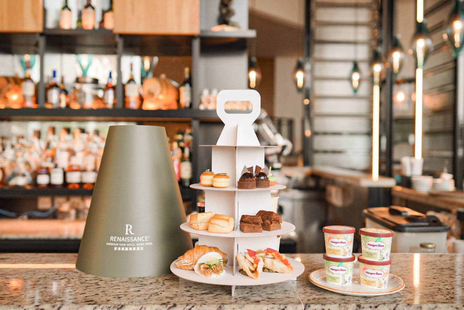 「繽紛果漾幻想曲」下午茶外賣版。