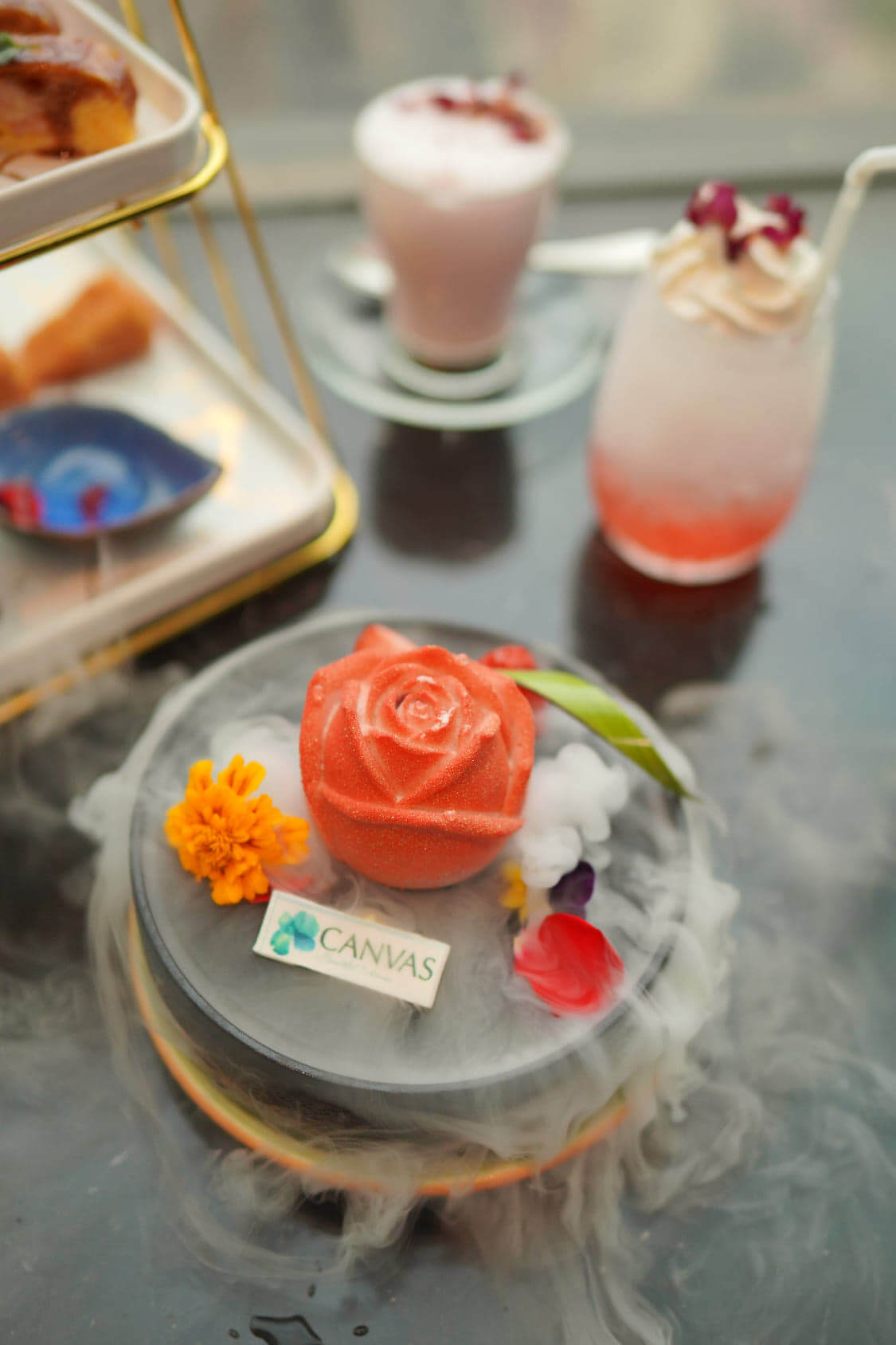 紅桑子荔枝玫瑰慕絲蛋糕,單係造型已成功取悅人心!