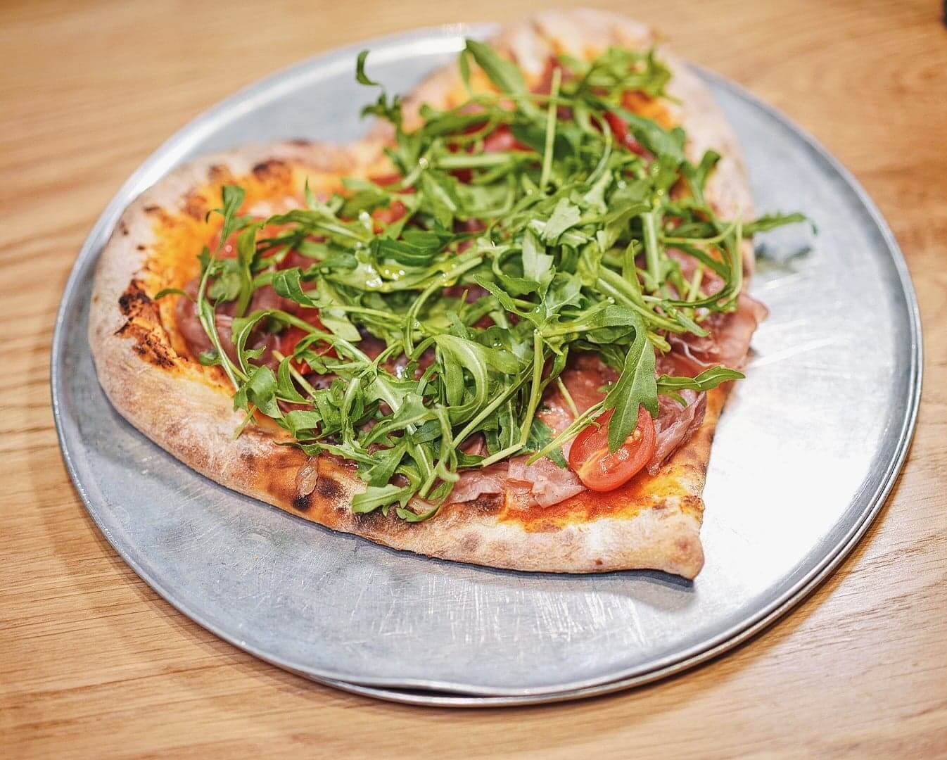  巴馬火腿佛卡夏 （加轉心形批