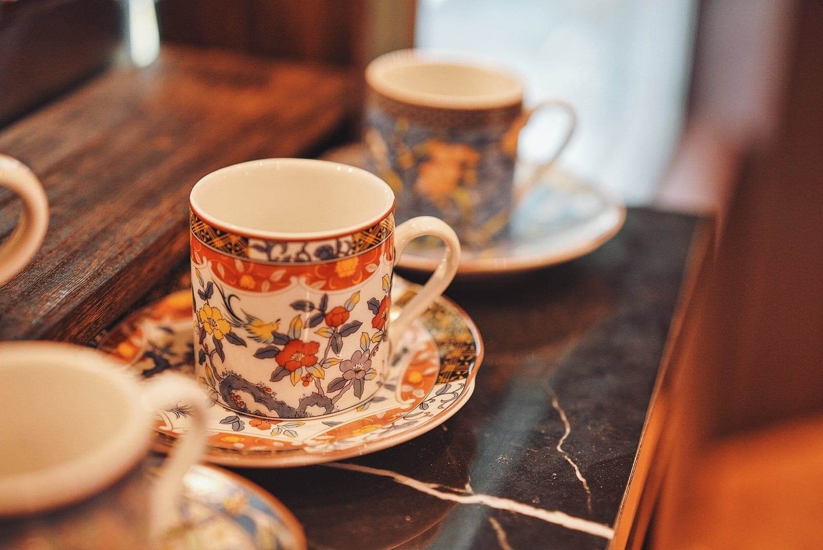 order熱飲,可以自選鍾意嘅西式杯子!