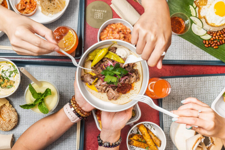 FRANCIS、Grub 1842和WineHouse by BaseHall Bar加盟中環Basehall。