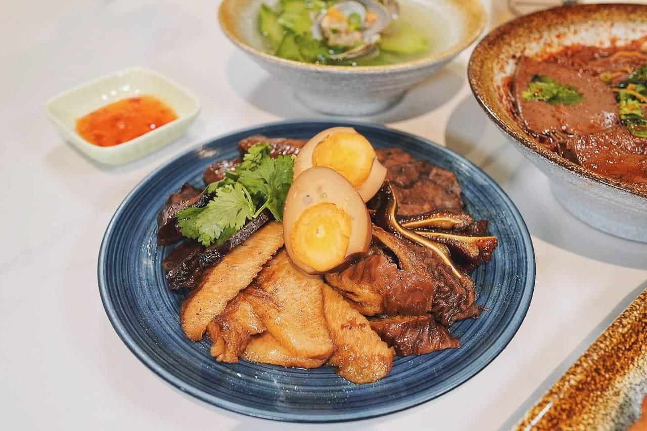 最注目新品,必定係「秘制古法滷水拼盤」。