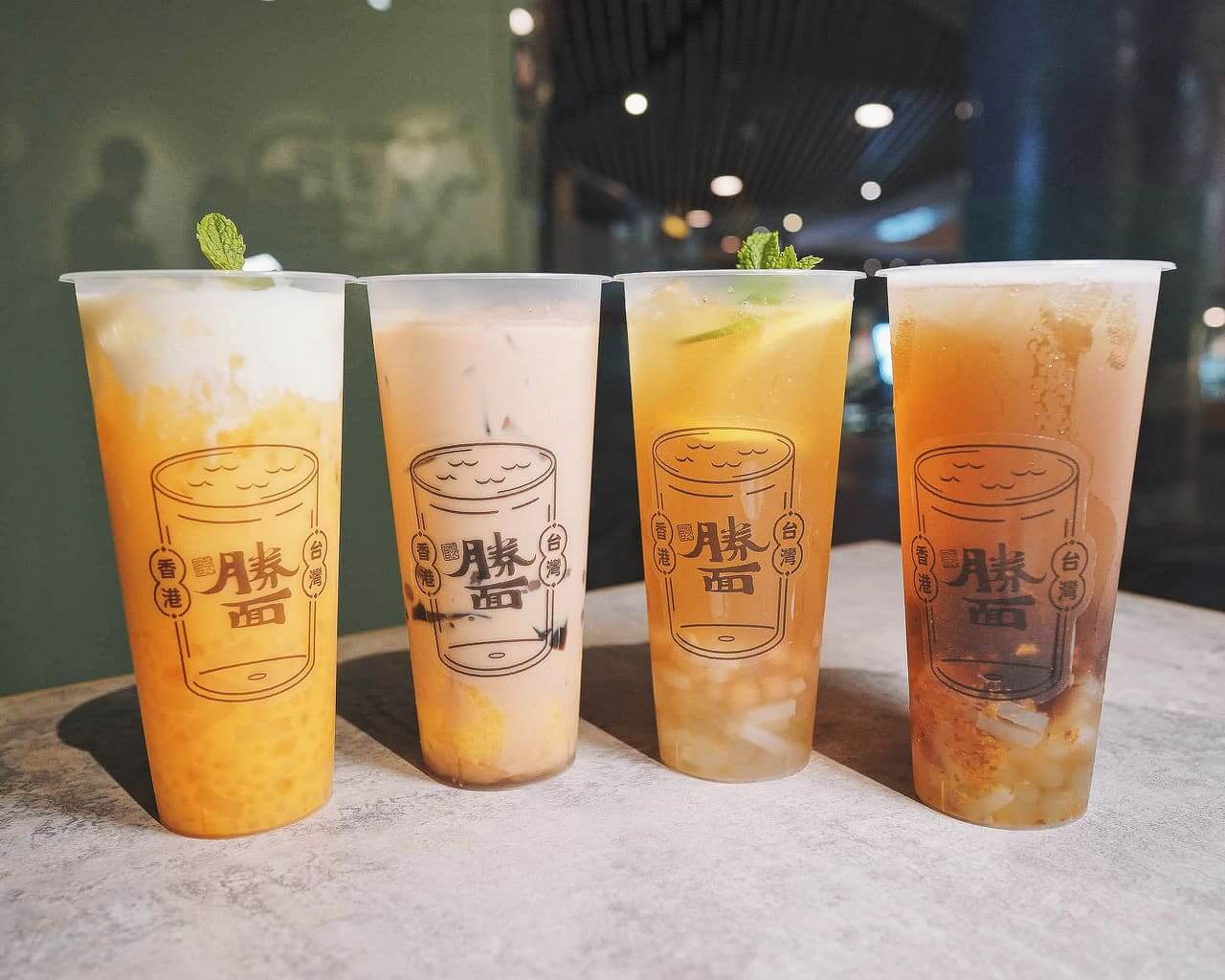 4款茶飲包括爆粒檸檬3姊妹、奶茶3兄弟、芒芒甘露及桂花嬤嬤。